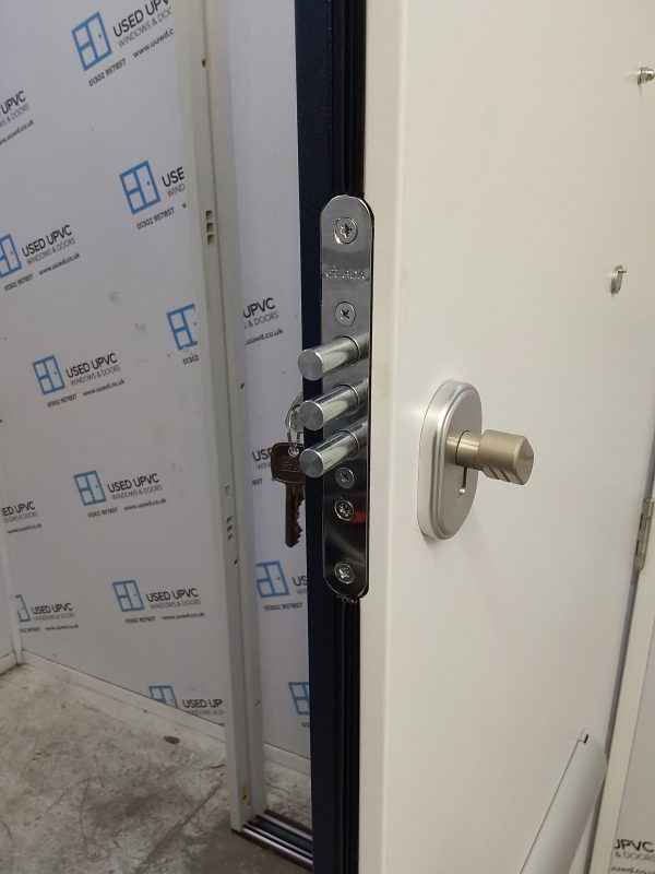 Brand New Blue Aluminium Composite Front Door 815mm x 1985mm C12D14 - Image 4