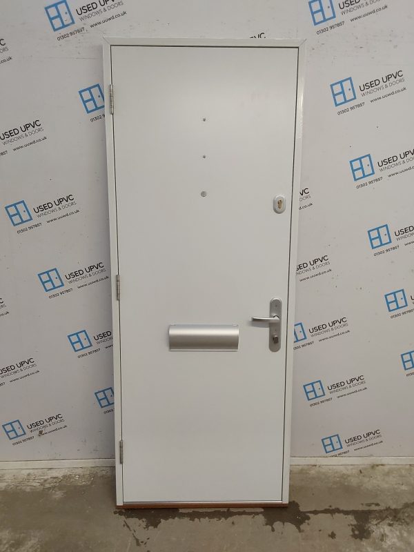 Brand New White Aluminium Composite Front Door 795mm x 2025mm C12D25 - Image 2