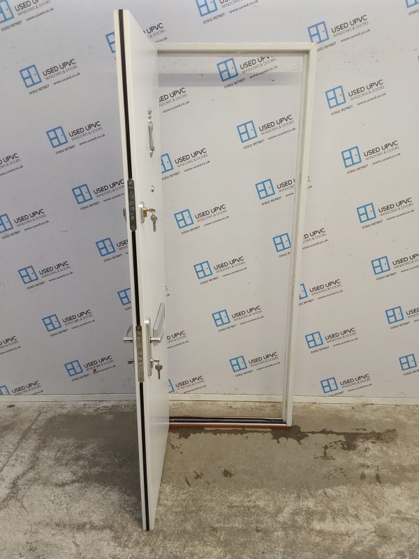 Brand New White Aluminium Composite Front Door 795mm x 2025mm C12D25 - Image 3