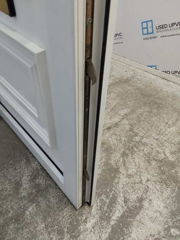 Used White Upvc Front Door 920mm x 2065mm (Reduce To 900mm) 0579 - Image 6
