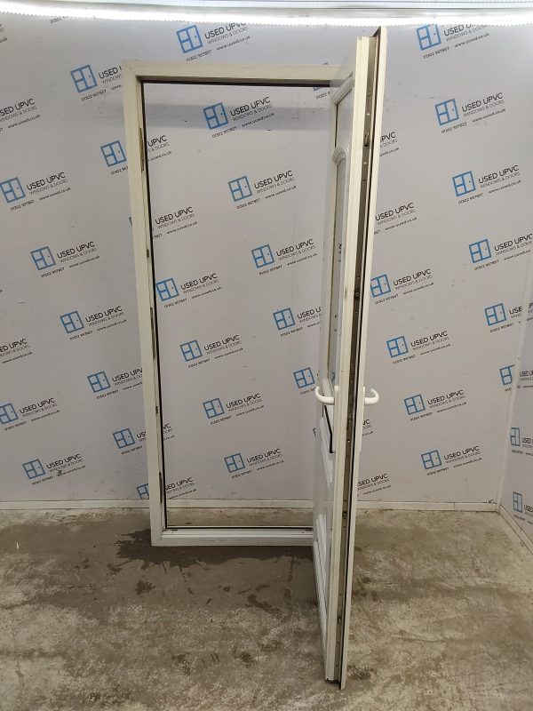 Used White Upvc Front Door 885mm x 2100mm (Reduce To 865mm) 0354 - Image 3