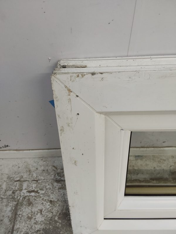 Used White Upvc Window 1700mm x 390mm W0138 - Image 5