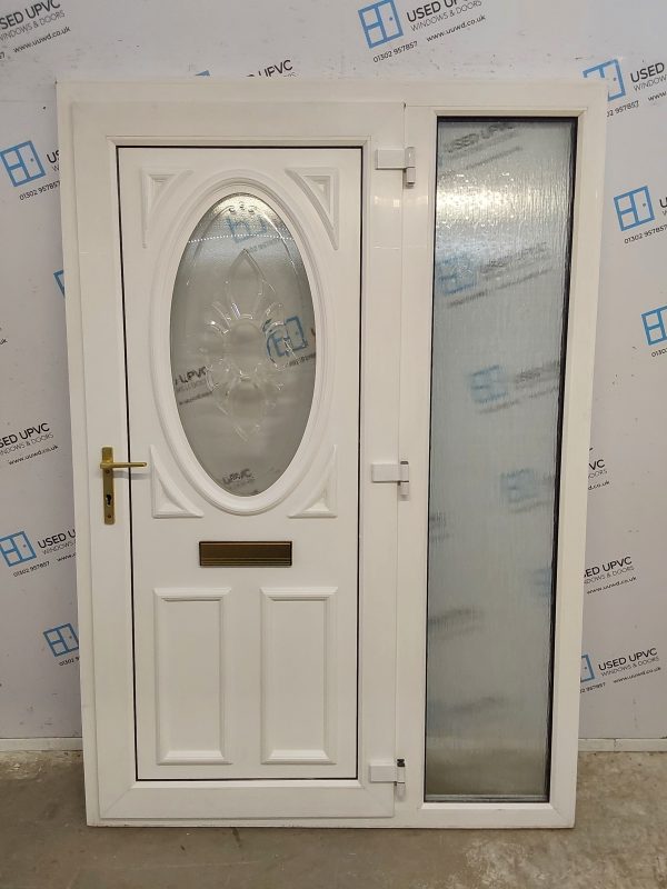 Used White Upvc Front Door And Side Panel 1385mm x 2025mm (reduce to 2005mm) DS006 - Image 2