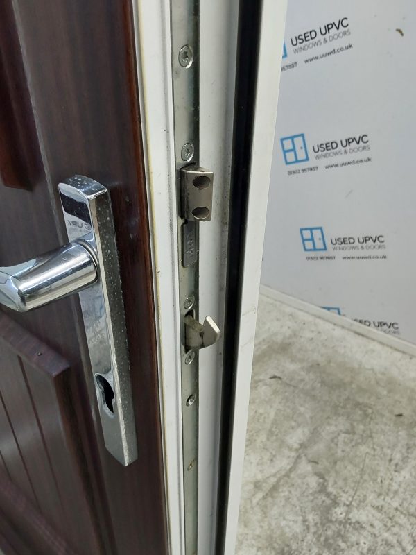 Used Woodgrain Upvc Front Door 860mm x 2065mm 0113 - Image 7
