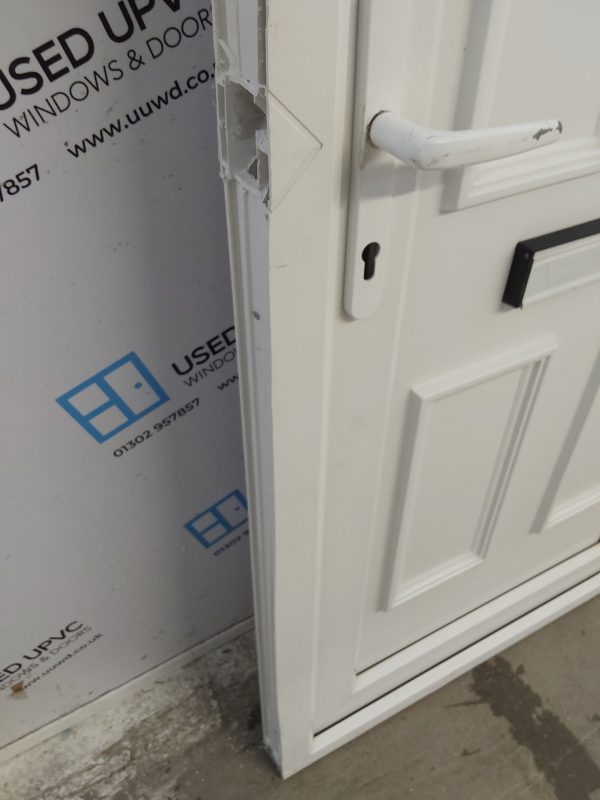 Used White Upvc Front Door 865mm x 2070mm C6004 - Image 5
