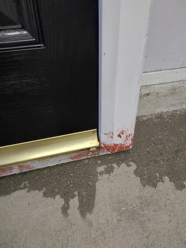 Used Black Composite Front Door 880mm x 2090mm 0028 - Image 5