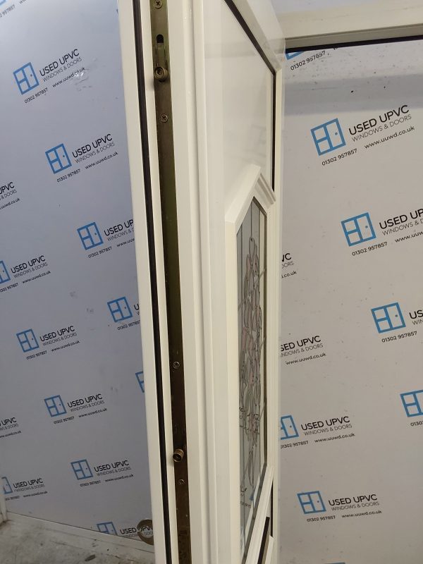 Used White Upvc Front Door 890mm x 2060mm C7D012 - Image 4