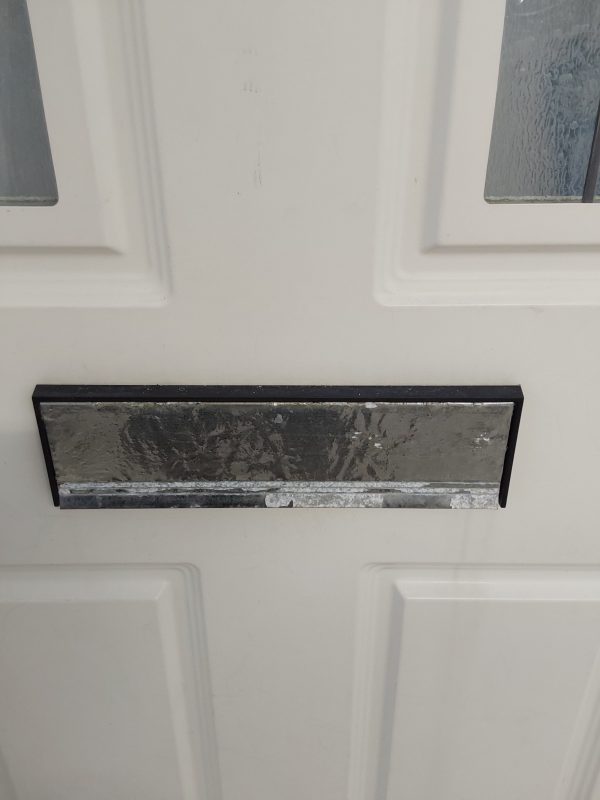 Used White Upvc Front Door 890mm x 2090mm 0161 - Image 7
