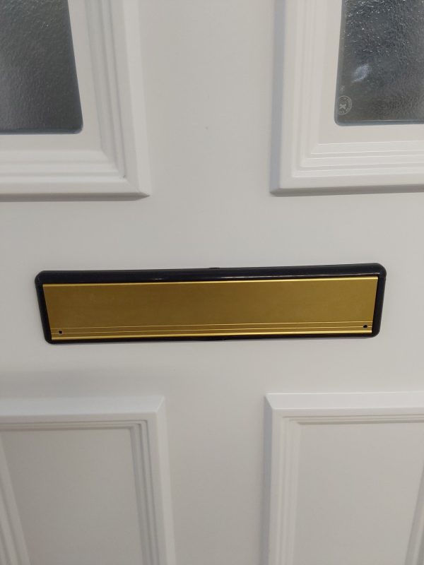 Used Rosewood Upvc Front Door 890mm x 2090mm (Reduce To 860mm) 0525 - Image 7