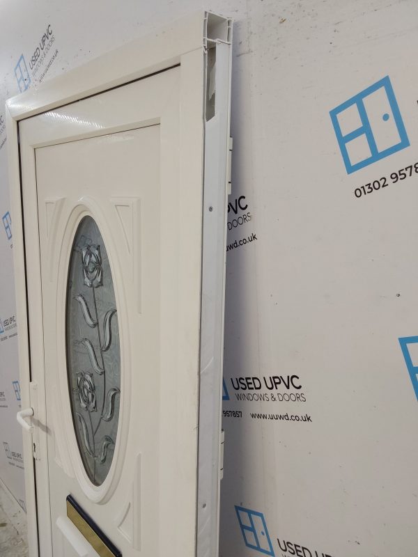 Used White Upvc Front Door 920mm x 2045mm C7D015 - Image 7