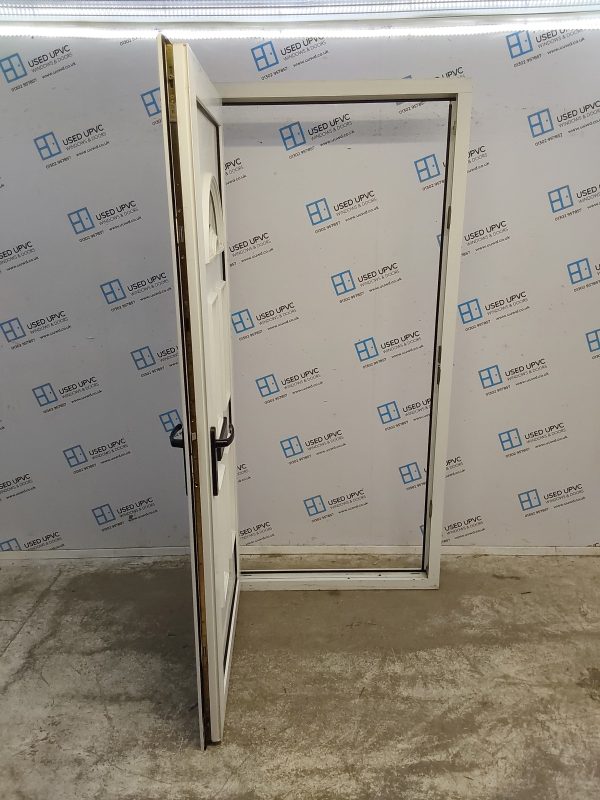 Used White Upvc Front Door 975mm x 2100mm 0738 - Image 3