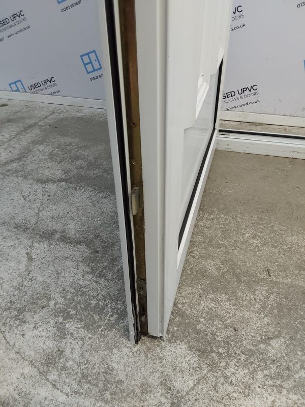 Used White Upvc Front Door 975mm x 2100mm 0738 - Image 6