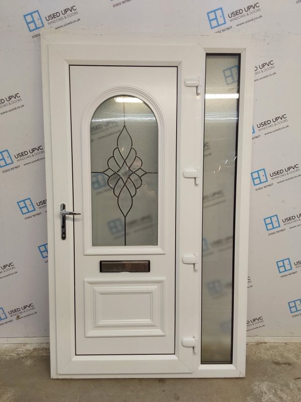 Used White Upvc Front Door And Side Panel 1210mm x 2065mm (Reduce To 2040mm) DS033 - Image 2