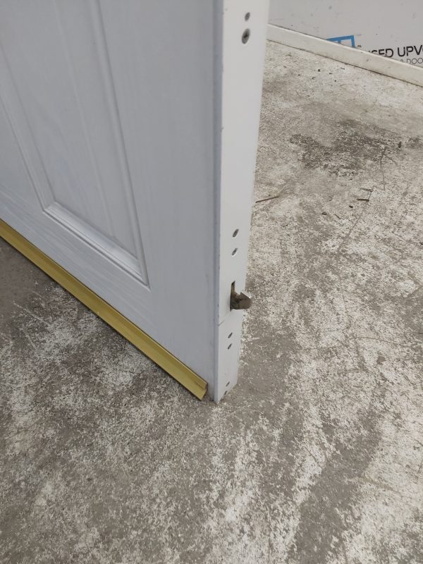 Used White Composite Front Door 910mm x 2000mm C7D028 - Image 6