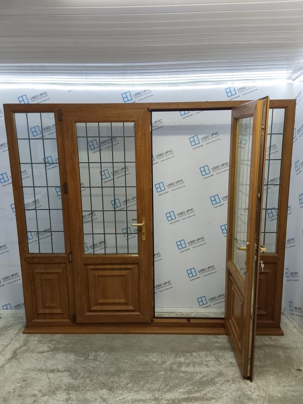 Used Oak Upvc French Doors And Side Panels 2425mm x 2110mm EA6 - Image 3