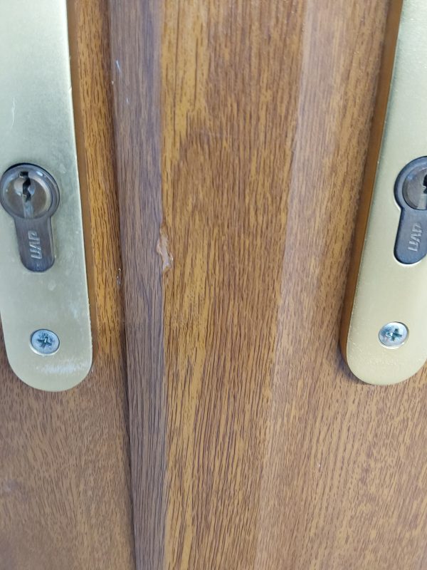 Used Oak Upvc French Doors 1200mm x 1940mm EA22 - Image 7