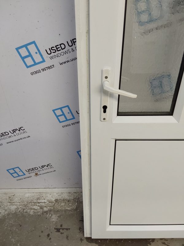 Used White Upvc Back Door 840mm x 2030mm (Reduce To 820mm) 0434 - Image 7