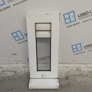 Used White Upvc Window 270mm x 625mm W0396