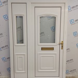 Used White Upvc Front Door And Side Panel 1370mm x 2025m DS052m