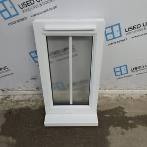 Used White Upvc Window 370mm x 680mm W0244