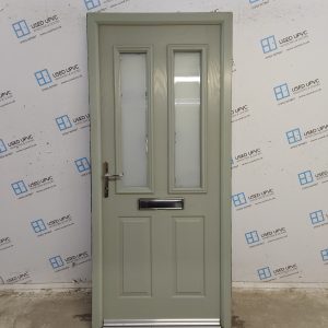 Used Pebble Grey Composite Front Door 925mm x 2065mm SC807