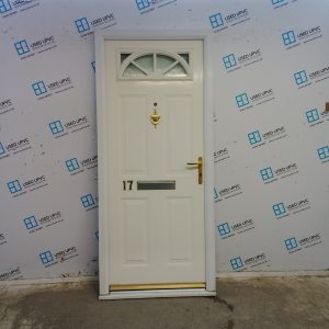 Used White Composite Front Door 915mm x 2075mm 0205
