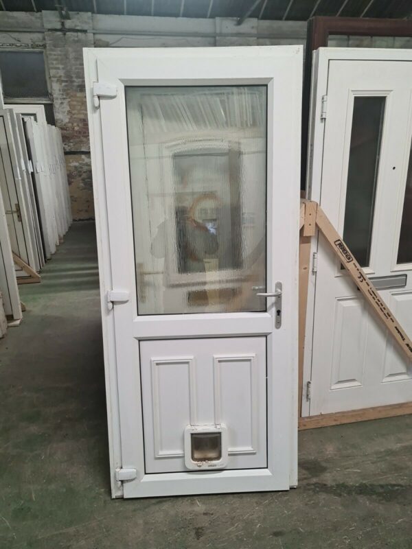 Upvc Back Door 920mm X 2060mm Reduce To 900mm (Ref 0197) - Image 3