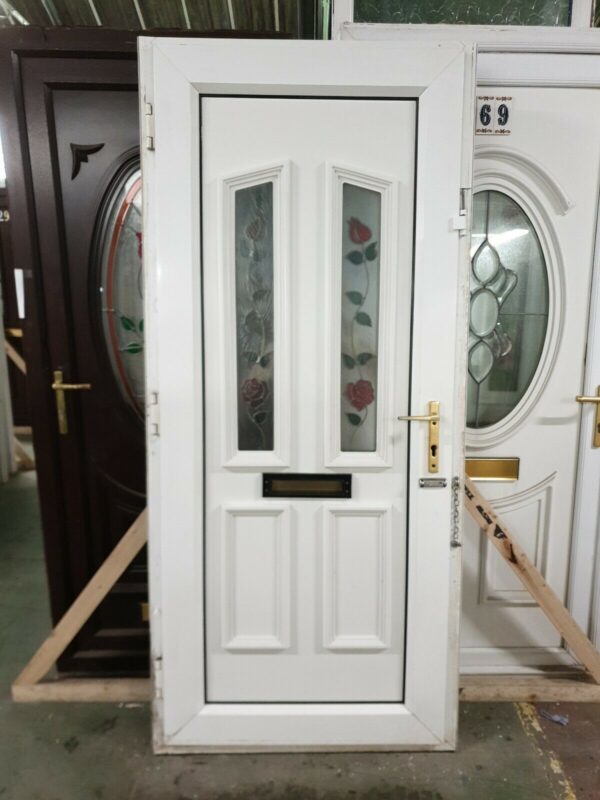 Upvc Front Door 920mm X 2050mm - Image 4