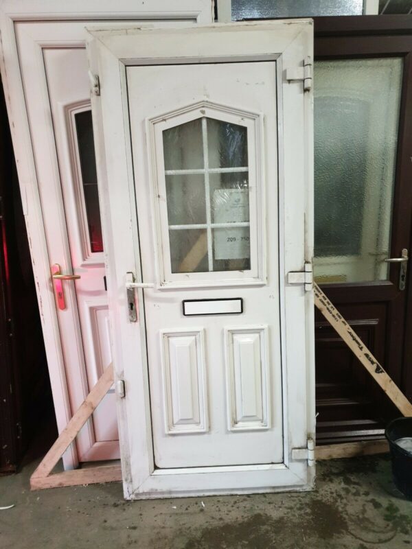 Upvc Front Door 890mm X 2025mm - Image 3