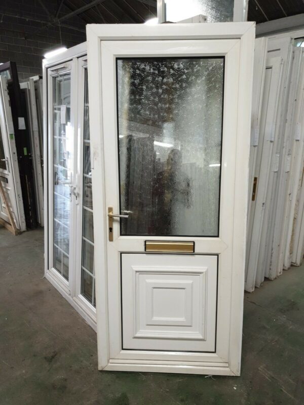 Used White Upvc Front Door 905mm X 2050mm (0252)