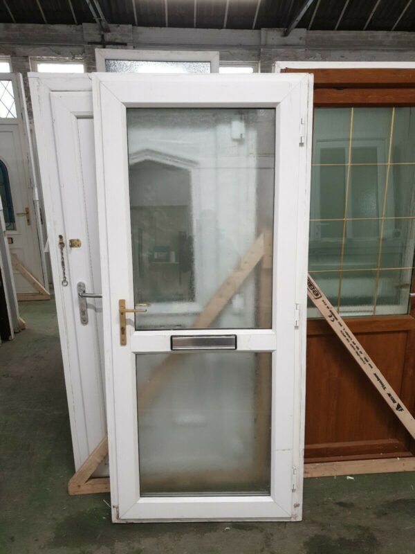 Upvc Front Door 920mm X 2045mm (Reduce To 900mm) 0205 - Image 3