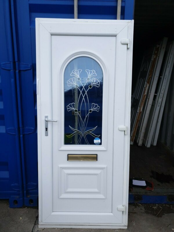 White Upvc Front Door 930 X 2090 (REDUCES TO 910 X 2090) (C10D10) - Image 3