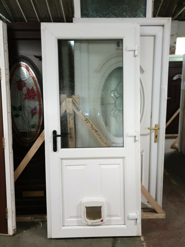 Upvc Back Door 935mm X 2085mm ( Reduce To 920mm ) - Image 3