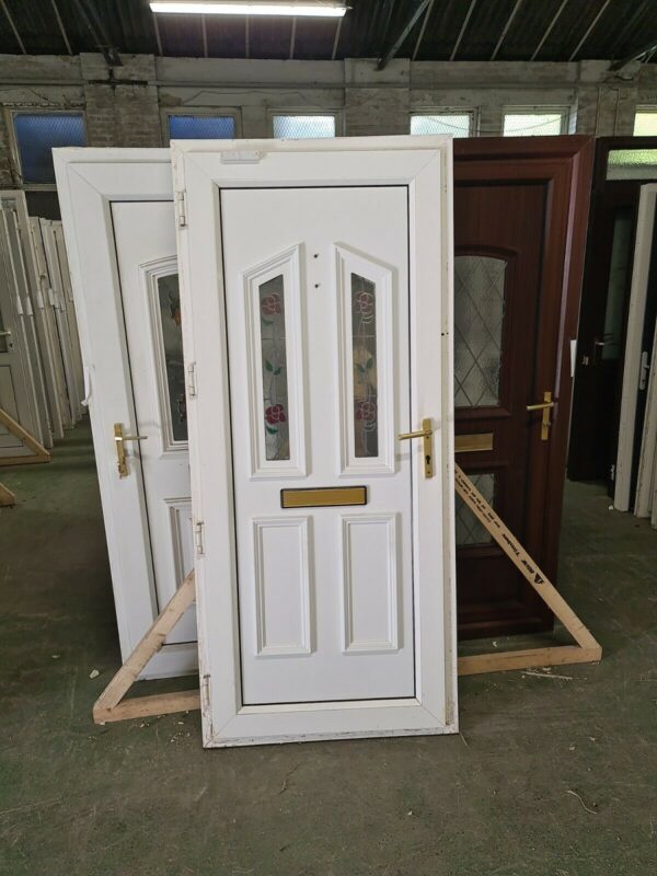 Upvc Front Door 925mm X 2085mm - Image 3