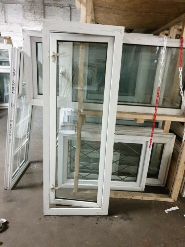 Upvc Window 555mm X 1490mm - Image 4